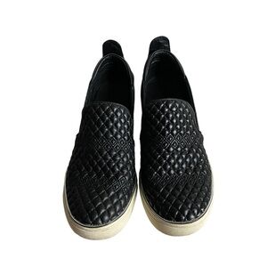 The Wishbone Collection Women's Black Platform Slip-On Shoes